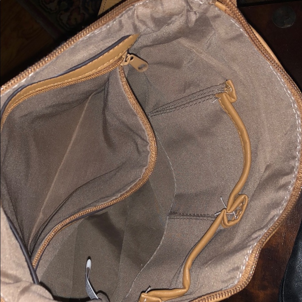 Purse - Picture 3 of 3